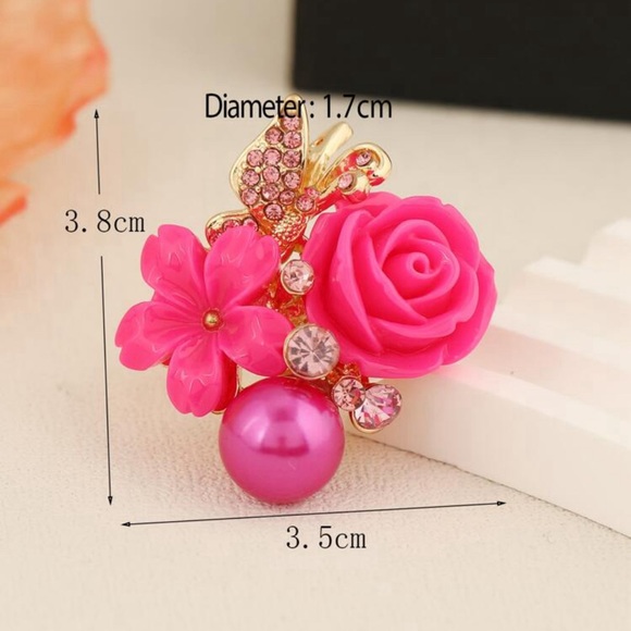 Floral and Butterfly Rhinestone Ring with Pearl Accent - Picture 2 of 4